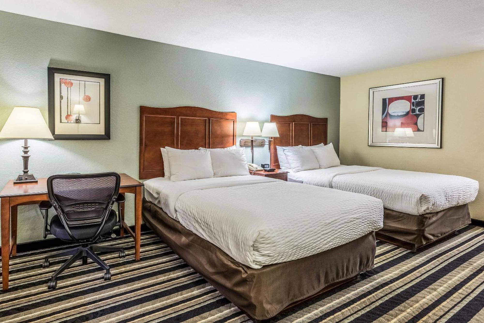 Clarion Pointe Huntsville Research Park Bagian luar foto