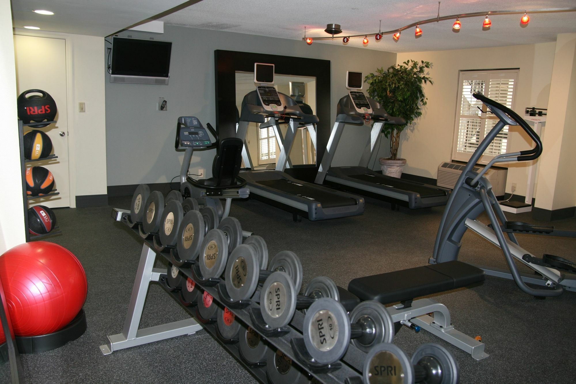 Clarion Pointe Huntsville Research Park Bagian luar foto